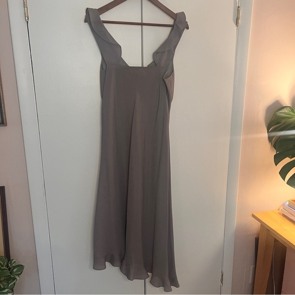 Elegant Taupe Sleeveless Dress Isabel Ardee Size 8 - Picture 4 of 6